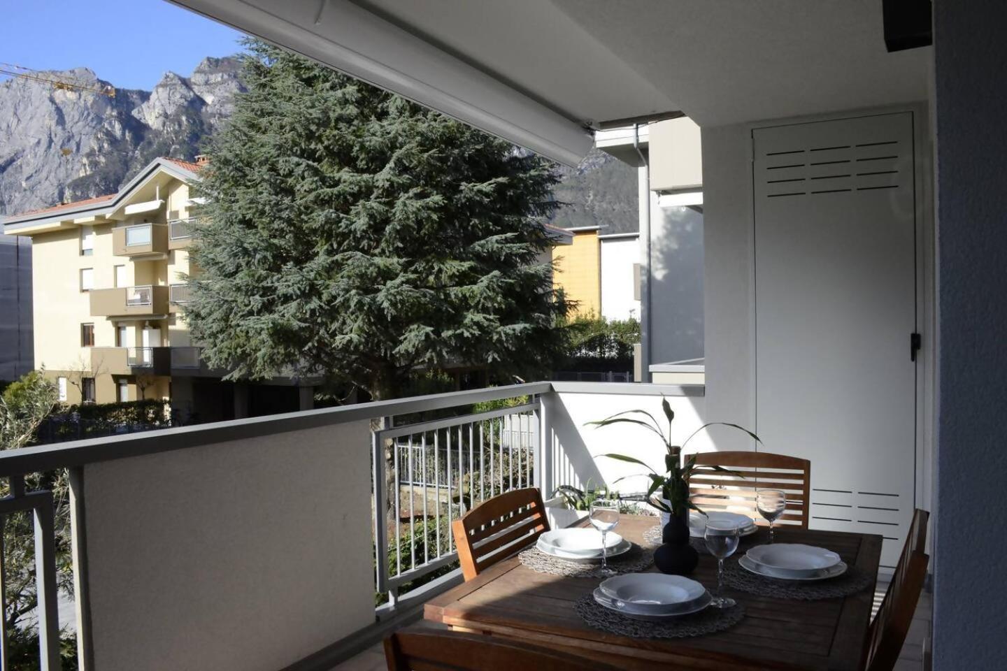 Appartamento Peler13 Con Balcone E Parcheggio Riva del Garda Eksteriør billede